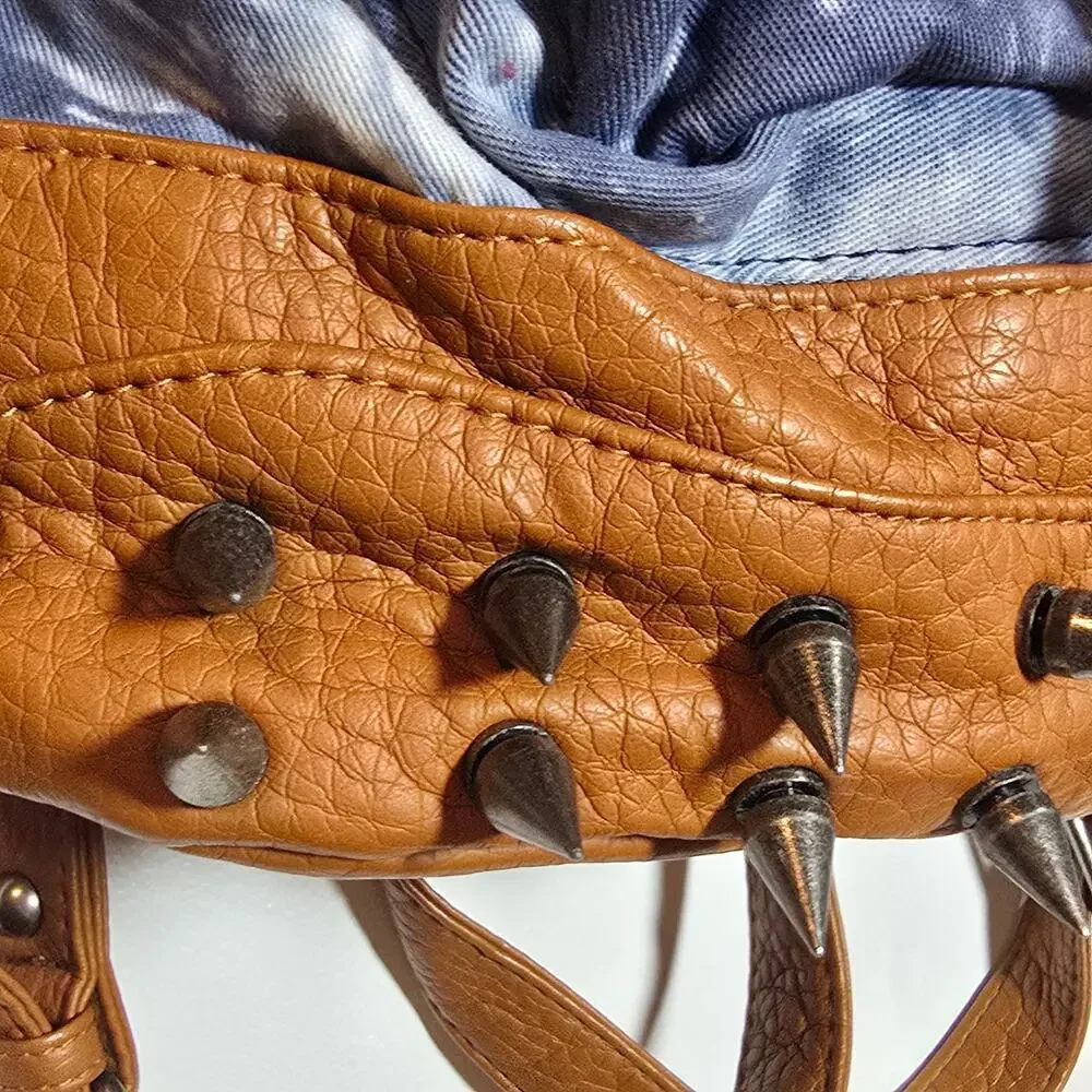 Kendall & Kylie Denim Vegan Leather Backpack With Pointed Studs Chambray Bag - Picture 4 of 8